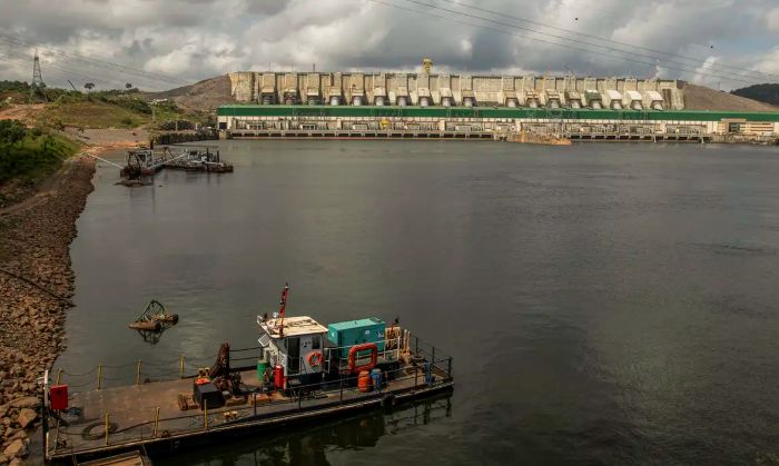 Leia mais sobre o artigo Aneel define que maio terá bandeira tarifária amarela