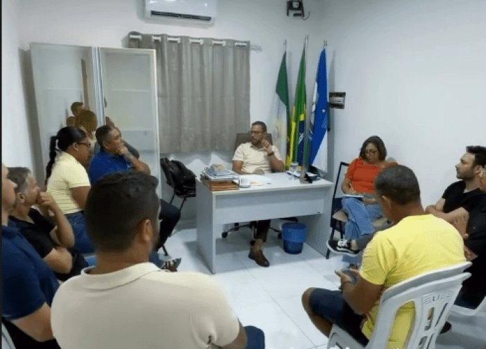 Leia mais sobre o artigo Pedra Grande: Gestão municipal fortalece diálogo entre poderes em reunião estratégica