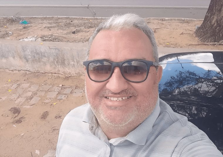 Leia mais sobre o artigo De aliado a alvo: blogs ligados a Aize Bezerra disparam contra Holderlin Silva