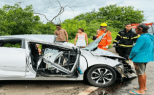 Leia mais sobre o artigo Acidente com capotamento mobiliza Bombeiros e SAMU na BR-304, em Mossoró