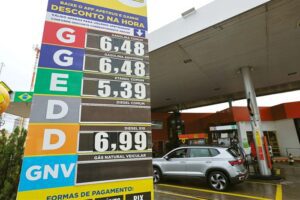 Leia mais sobre o artigo Preços da gasolina e do diesel voltam a subir em refinaria do RN