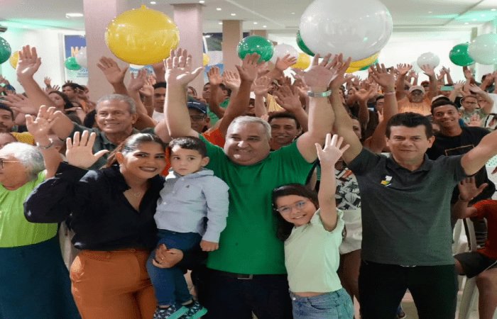 Leia mais sobre o artigo Vice-preefeito Holderlin Silva oficializa sua pré-candidatura a deputado estadual