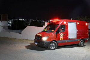 Leia mais sobre o artigo Corpo de Bombeiros do RN atende ocorrência de desabamento em Escola Municipal de São Fernando/RN