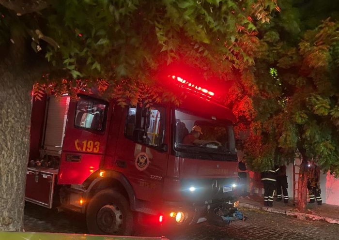 Leia mais sobre o artigo Corpo de Bombeiros do RN alerta para revisão das redes elétricas no período chuvoso