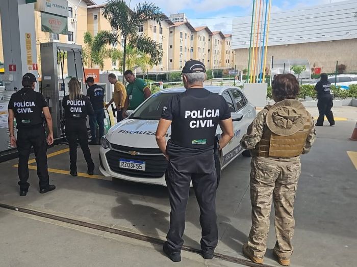 Leia mais sobre o artigo Polícia Civil realiza operação integrada de combate a fraudes em postos de combustíveis no RN