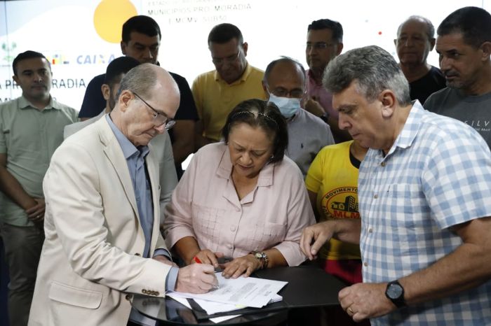 Leia mais sobre o artigo Governo do RN assina ordens de serviço para construção de 587 moradias em 25 municípios