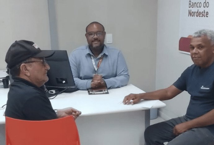 Leia mais sobre o artigo João Câmara: Diretores do Sindicato rural se reúnem com gerente do Banco do Nordeste pra tratar do Desenrola Rural 2