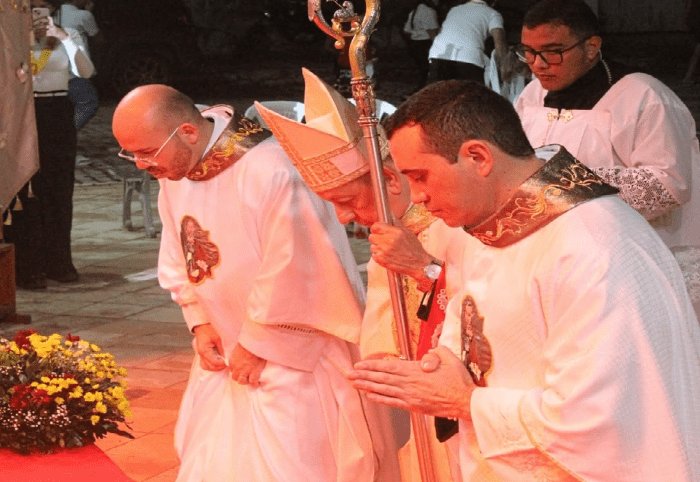 Leia mais sobre o artigo Paróquia de Jandaíra encerra Festa de São José Operário com fé, multidão e anúncio de recursos