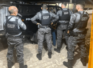 Leia mais sobre o artigo Polícia Penal cumpre mandado de prisão em Pau dos Ferros