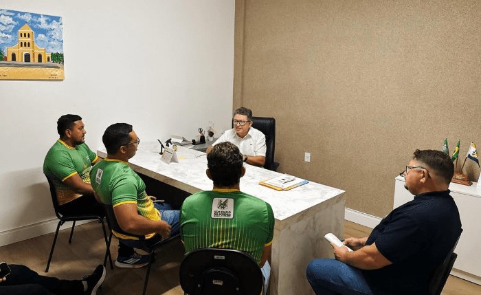 No momento, voc&ecirc; est&aacute; visualizando Janda&iacute;ra recebe visita de secret&aacute;rio de S&atilde;o Paulo do Potengi para troca de experi&ecirc;ncias na gest&atilde;o esportiva