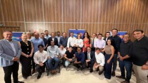 Leia mais sobre o artigo Zenaide recebe o apoio de 20 vereadores de Natal e consolida base e liderança na capital