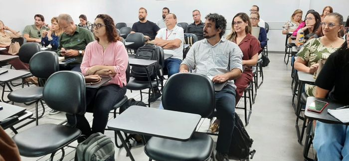 Leia mais sobre o artigo Suvisa promove reunião sobre enfrentamento das intoxicações por ciguatera