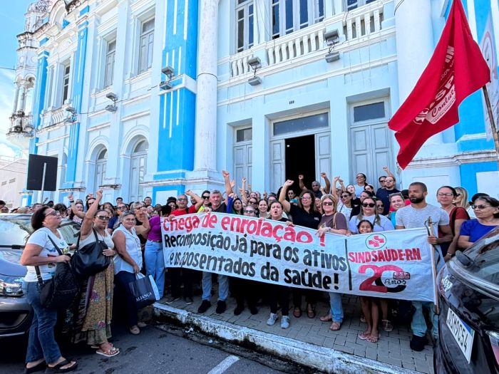 No momento, você está visualizando Servidores da saúde de Natal realizam paralisação e vão às ruas contra demora nas negociações com a gestão municipal