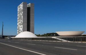 Leia mais sobre o artigo Eleições 2026: PL, PT e União concentram 40% do orçamento público para as eleições