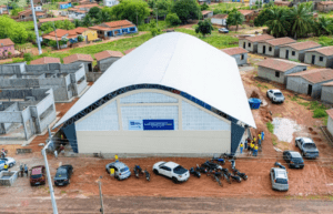 Leia mais sobre o artigo Governo de Pedra Grande entrega Ginásio Poliesportivo de Enxu Queimado e fortalece o esporte no município