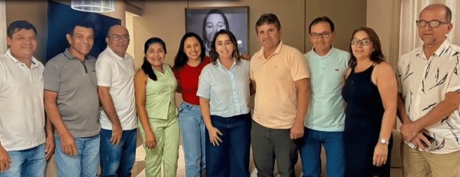 Leia mais sobre o artigo Grupo liderado por Carlinhos de Veri anuncia apoio à pré-candidatura de Samanda Alves ao Senado em Parazinho