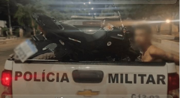 Leia mais sobre o artigo Policiais da 12ª CIPM prende homem e apreende motocicleta no centro de Touros/RN