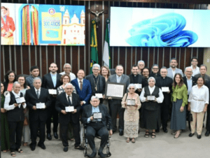 Leia mais sobre o artigo Sessão Solene na ALRN comemora 300 anos da Paróquia de São João Batista do Assú/RN