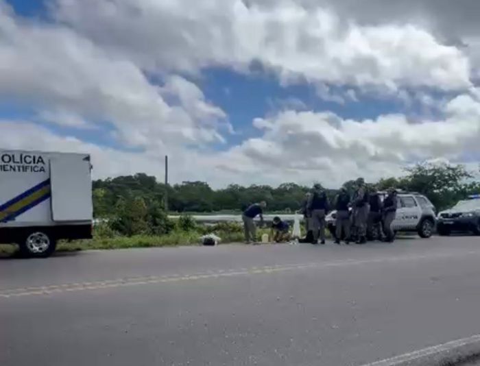 Leia mais sobre o artigo Corpo carbonizado é encontrado às margens da BR-226, em Natal