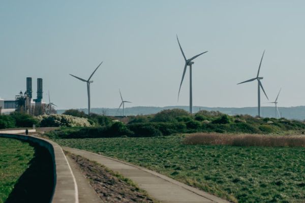 Leia mais sobre o artigo Empresa de energia eólica condenada a indenizar morador em decorrência de poluição sonora
