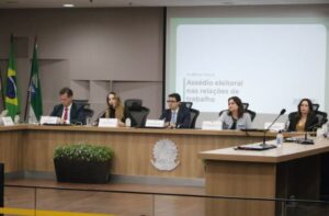 Leia mais sobre o artigo Audiência pública sobre assédio eleitoral aborda de currais eleitorais ao coronelismo digital
