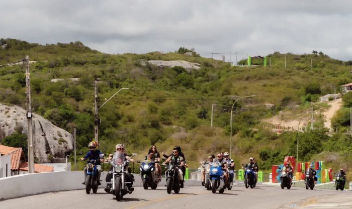 No momento, você está visualizando 3º Motofest reúne motociclistas e shows de rock durante Festival Gastronômico de Monte das Gameleiras
