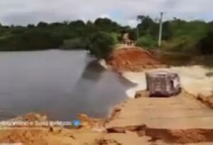 Leia mais sobre o artigo Barragem rompe em Canguaretama; moradores são orientados a evitar área de risco