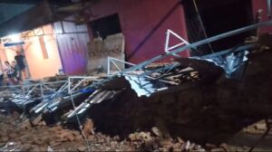 Leia mais sobre o artigo Cobertura de adega desaba durante forte chuva e deixa dois mortos em cidade do interior do RN