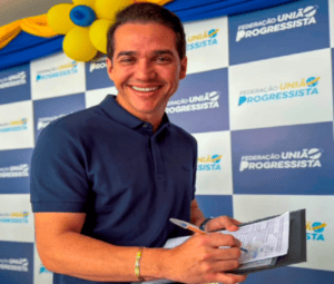 Leia mais sobre o artigo Kleber Rodrigues intensifica mobilização para grande convenção festiva da coligação Esperança e Trabalho
