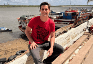 Leia mais sobre o artigo Nova pesquisa aponta Rafael Motta colado na liderança na disputa pelo Senado