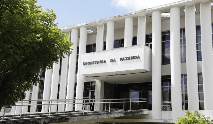 Leia mais sobre o artigo RN fortalece administração tributária com posse de 50 novos auditores fiscais