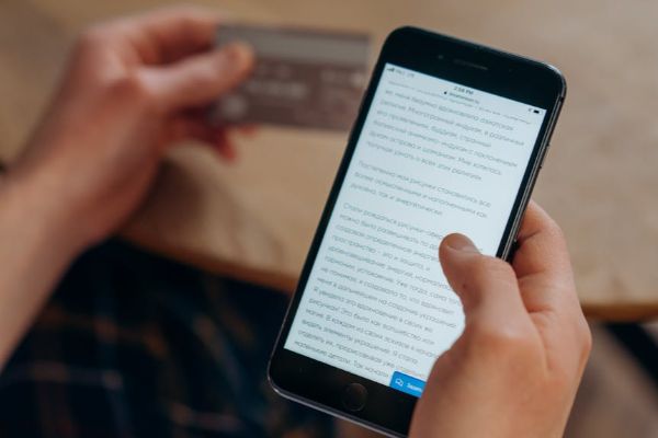 Leia mais sobre o artigo Banco digital é condenado após cliente perder mais de R$ 10 mil em golpe com falsa atendente