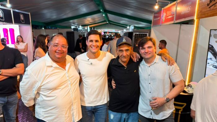 No momento, voc&ecirc; est&aacute; visualizando Ao lado de lideran&ccedil;as, Rafael Motta cumpre agenda na Feira Bon&eacute; Brasil e destaca R$ 1,2 milh&atilde;o em investimentos em Serra Negra do Norte