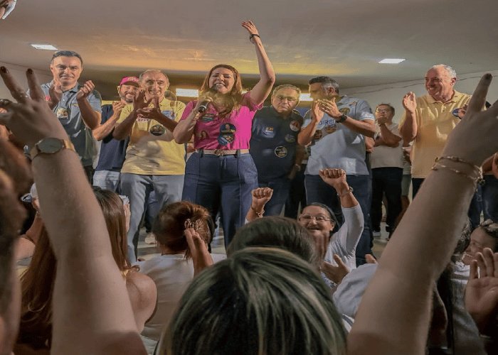 Leia mais sobre o artigo Caravana de Nina Souza chega a Pau dos Ferros e fortalece ato político em favor de Álvaro Dias