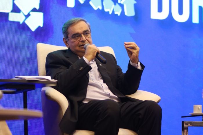 Leia mais sobre o artigo TRE-RN condena Álvaro Dias a pagar multa de R$ 53,2 mil por pesquisa eleitoral irregular