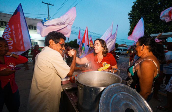 Leia mais sobre o artigo Em Mossoró, Samanda de Lula caminha pelo Belo Horizonte e conversa com moradores sobre propostas para o Senado