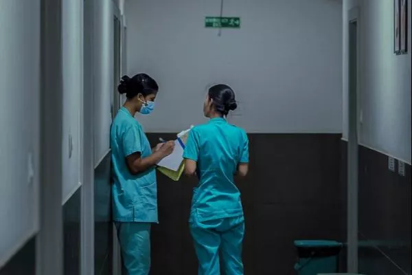 Leia mais sobre o artigo Justiça considera inconstitucional lei que transformava cargos de auxiliar em técnico de enfermagem
