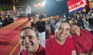 Leia mais sobre o artigo Cadu, candidato de Lula, participa da convenção nacional do PT