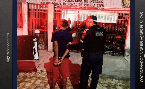 No momento, voc&ecirc; est&aacute; visualizando Guarda Civil de Jo&atilde;o C&acirc;mara prende em flagrante acusado de pr&aacute;tica de les&atilde;o corporal e viol&ecirc;ncia dom&eacute;stica