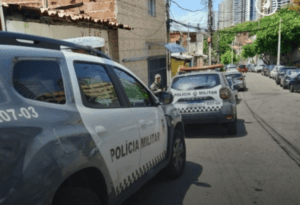 Leia mais sobre o artigo Idoso de 74 anos de idade é morto a tiros dentro de casa na rua do motor,  na praia do meio em Natal