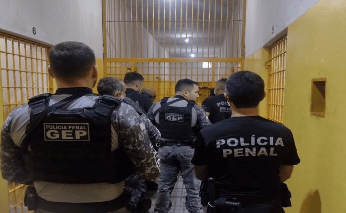 Leia mais sobre o artigo Redução: de 877 foragidos em 4 anos de Robinson para 47 fugitivos em dois governos Fátima