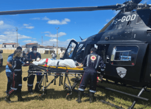 Leia mais sobre o artigo Criança de 11 anos é transferida de helicóptero para Natal após grave acidente