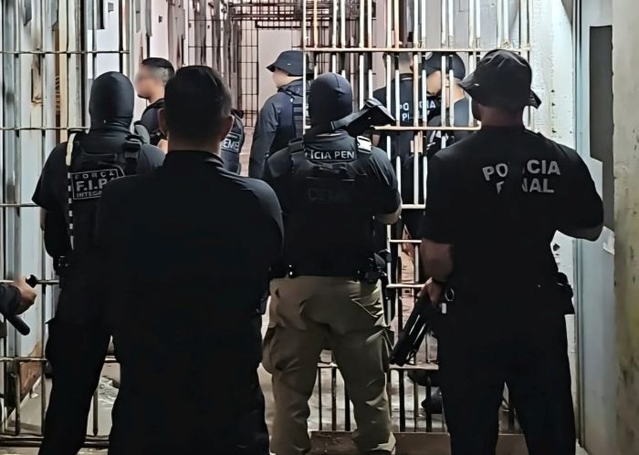 No momento, você está visualizando Presos serram grade, mas tentativa de fuga é frustrada no presídio Rogério Coutinho Madruga