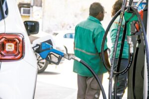 Leia mais sobre o artigo Natal tem 3ª gasolina mais cara entre capitais do Nordeste, aponta ANP