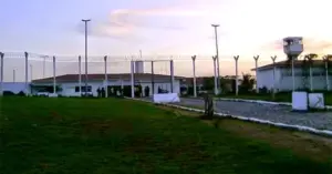 Leia mais sobre o artigo Seis presos fogem da Cadeia Pública de Nova Cruz/RN