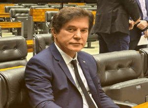 Leia mais sobre o artigo Projeto de Robinson Faria obriga planos de saúde a cobrir tratamento integral do autismo