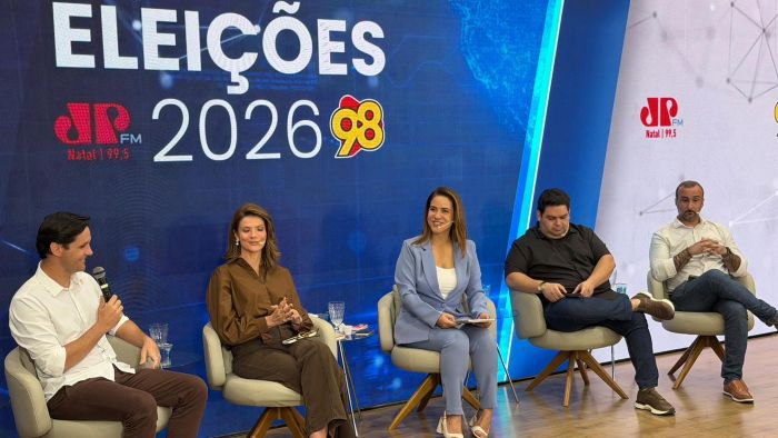 Leia mais sobre o artigo Debate da 98 FM: Rafael Motta destaca experiência, ações no Congresso e pede comparação de currículos