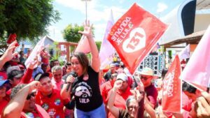 Leia mais sobre o artigo Samanda de Lula percorre 21 municípios em três dias em caravana marcada por força popular e novos apoios no RN