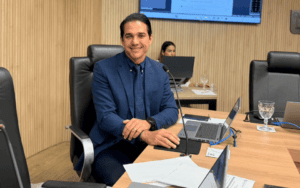 Leia mais sobre o artigo CCJ aprova por unanimidade projeto de Kleber Rodrigues que reconhece Adora Macaíba como patrimônio do RN