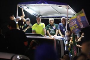 Leia mais sobre o artigo Flávio Bolsonaro e General Girão comandam maior motocarreata e maior comício da história do RN